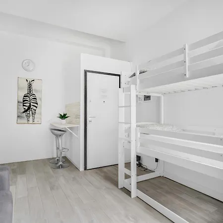 アパート Gg10 -bicocca-villa San Giovanni - Spacious ミラノ