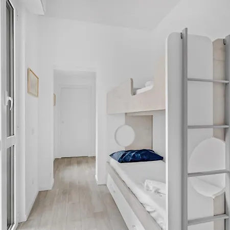Gg10 -bicocca-villa San Giovanni - Spacious *